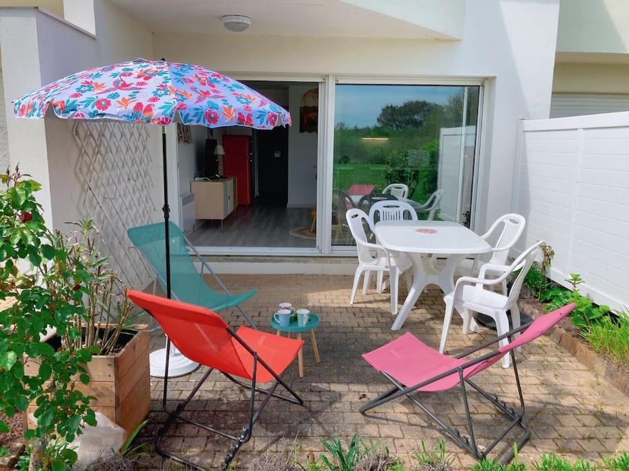 Au Ti Menhir * 2 A 4 Vacanciers * Piscine * Wifi Carnac Bagian luar foto
